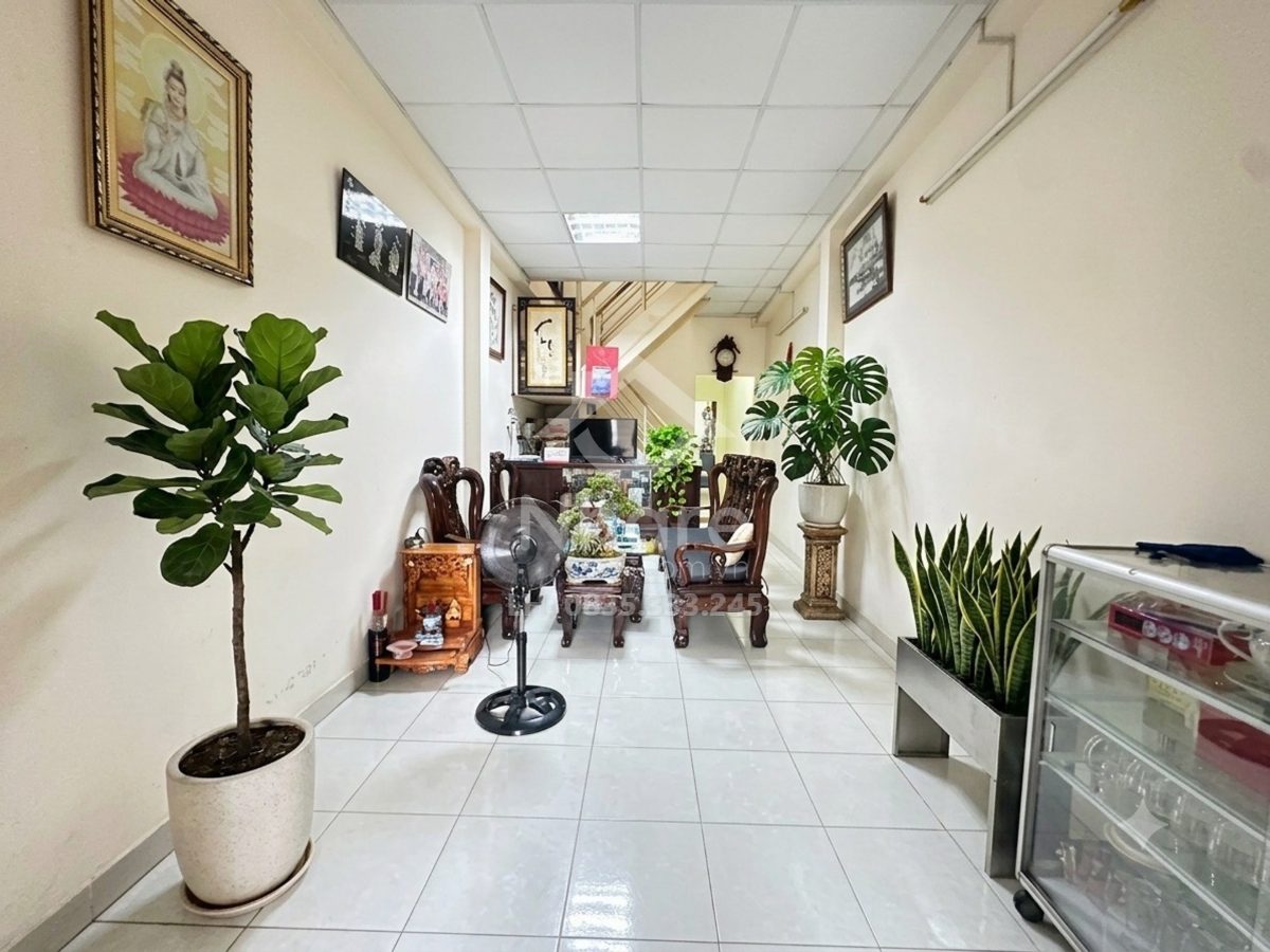 Bán nhà Đỗ Công Tường mặt tiền gần AEON giá 8 tỷ