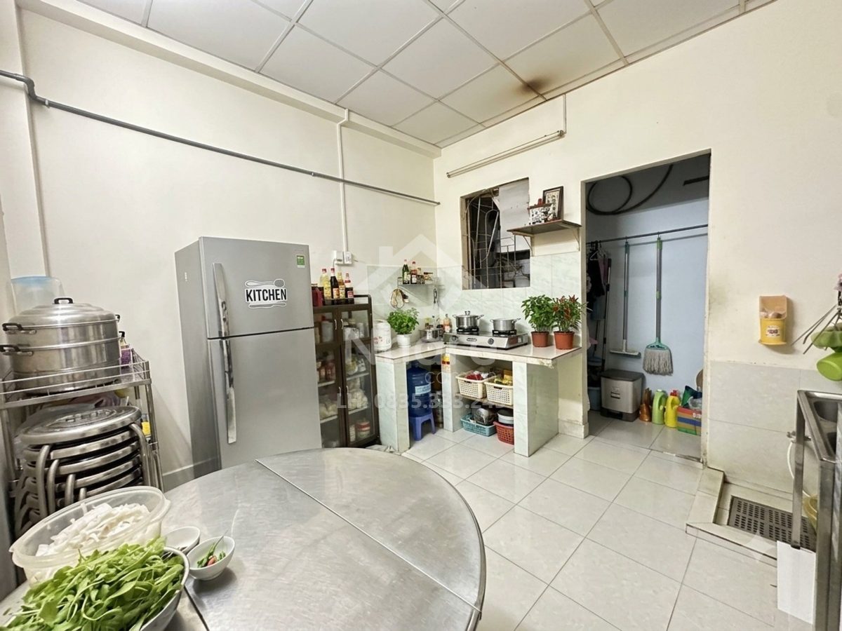 Bán nhà Đỗ Công Tường mặt tiền gần AEON giá 8 tỷ