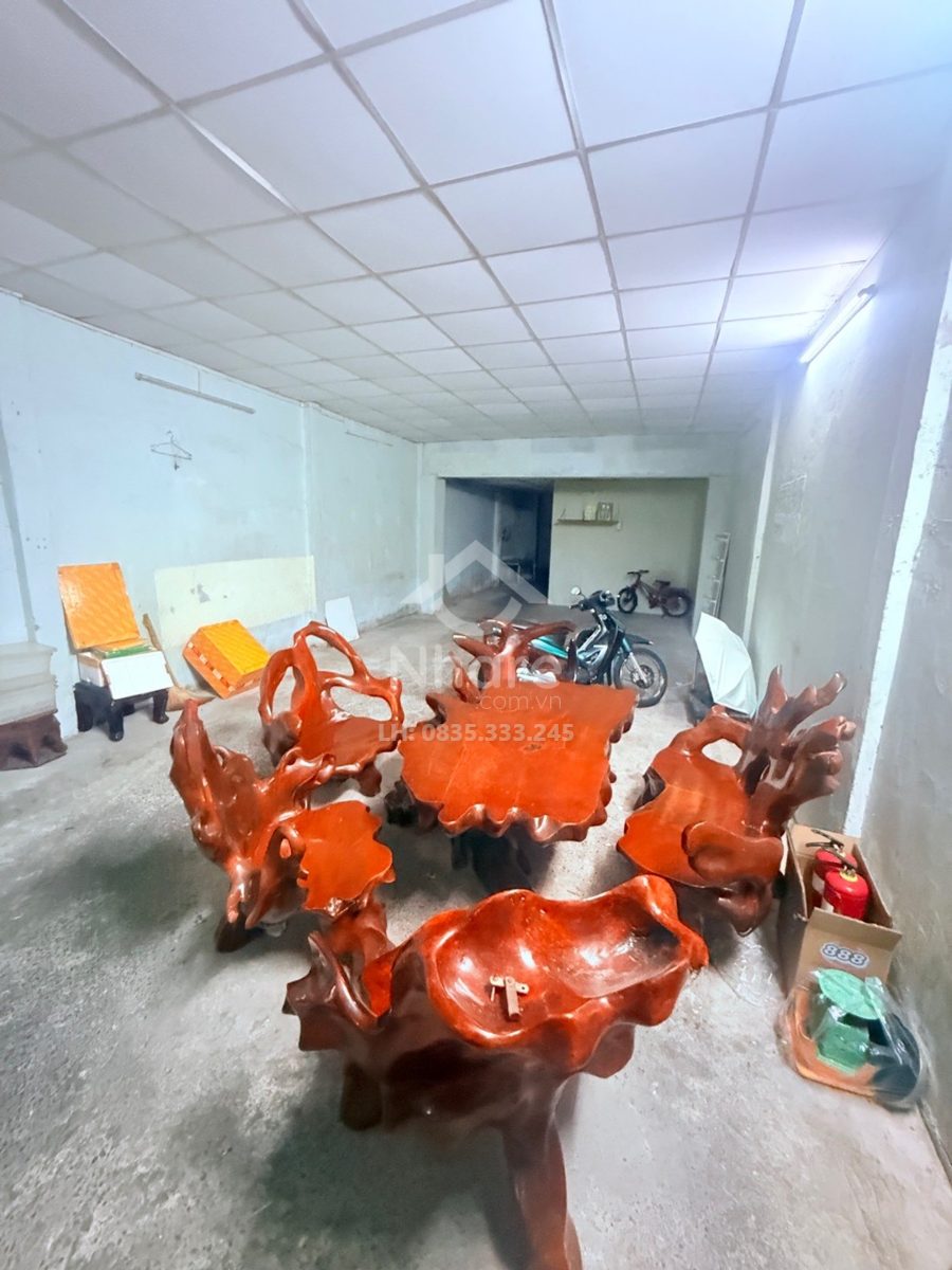 Bán nhà Hoàng Ngọc Phách ngang 5.1m gần chợ nhỉnh 6 tỷ