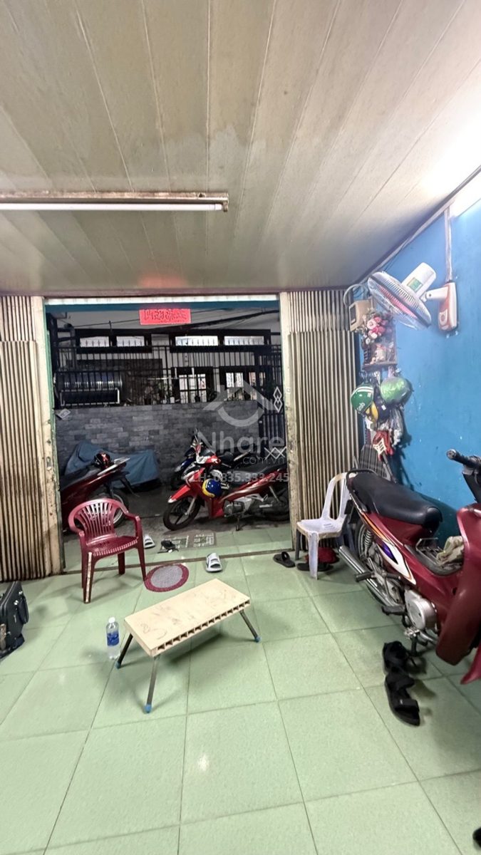 Bán nhà Khu Hòa Bình – Đầm Sen 2 tầng nhỉnh 3 tỷ