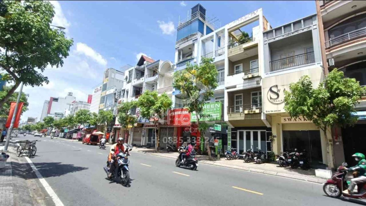 Bán nhà mặt tiền Tân Sơn Nhì 4 tầng nhỉnh 21 tỷ