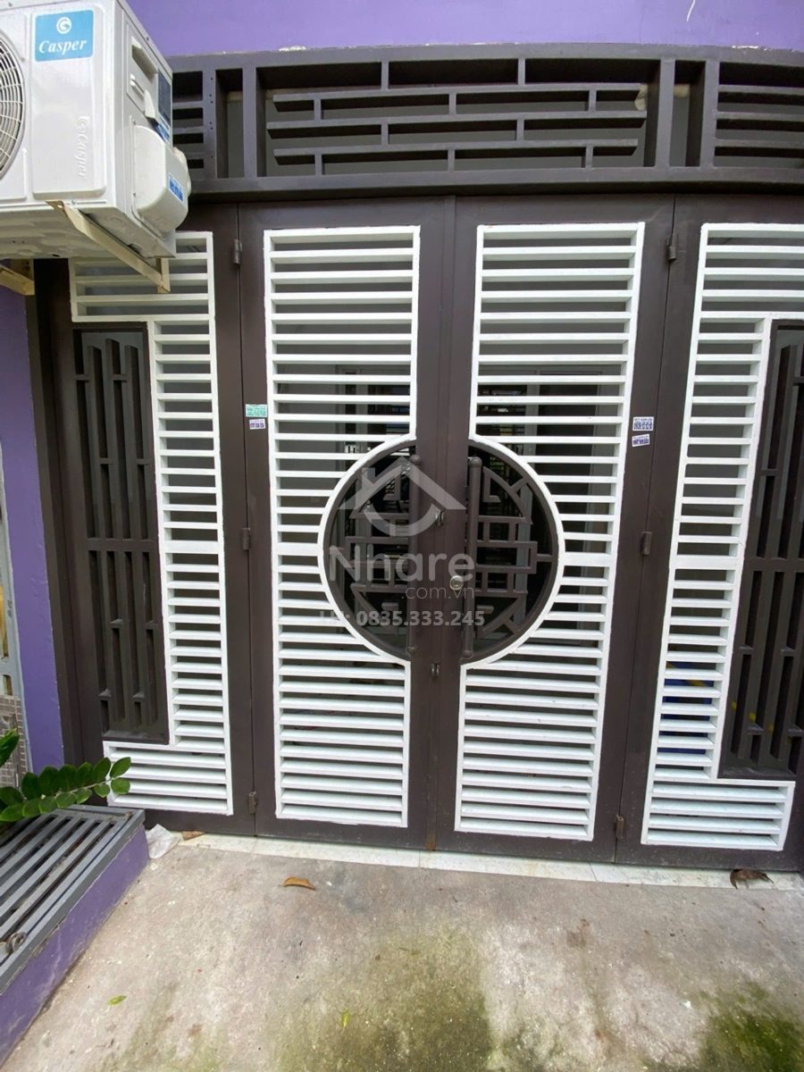 Bán shophouse Đinh Liệt đường 8m kinh doanh nhỉnh 2 tỷ