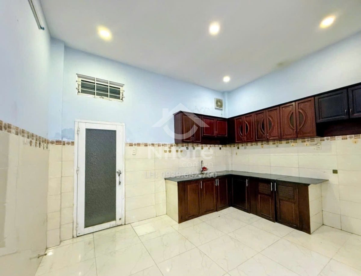 Nhà HXH Tân Bình – Phạm Phú Thứ, 3 tầng ở ngay – KD, ngang 4m – dài 12m – hơn 8 tỷ
