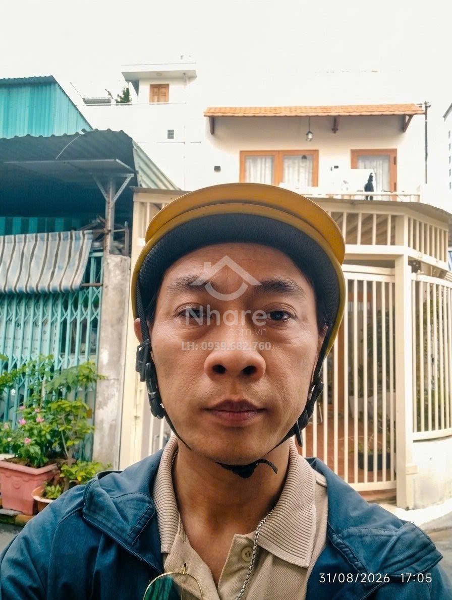 Nhà HXH Tân Phú – Âu Cơ, 2 tầng ở ngay – KD – ngang hơn 4m – dài hơn 15m – hơn 8 tỷ.