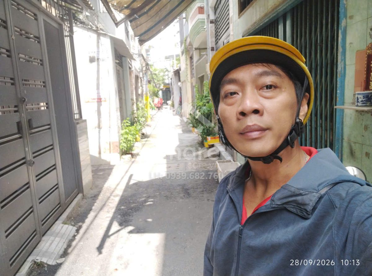 Nhà Tân Bình ngay chợ Trần Văn Quang, 4 tầng ở ngay – dài 7m – 64m2 – hơn 2 tỷ.
