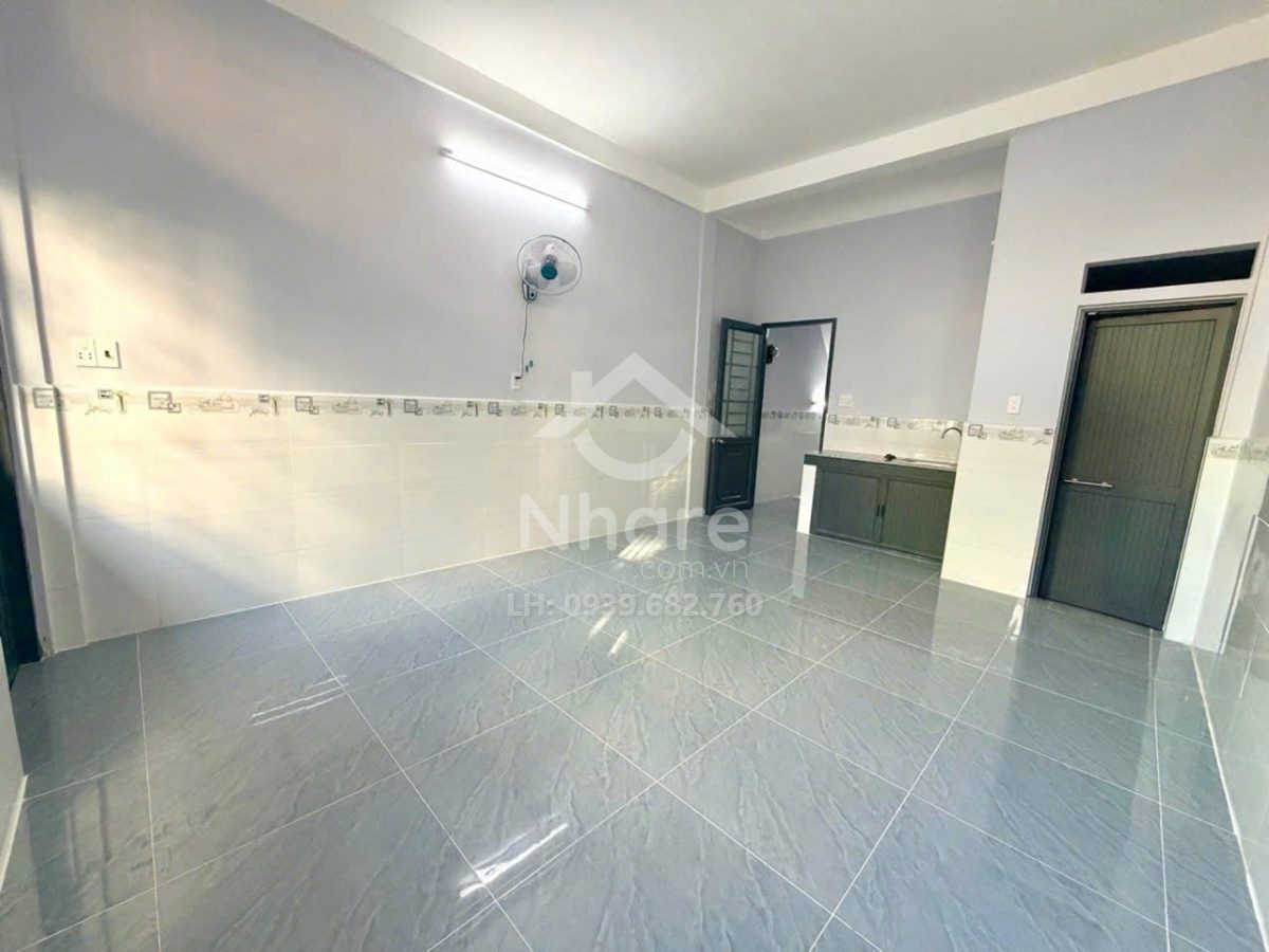 Nhà Tân Phú – Khuông Việt, 3 tầng ở ngay – KD đa dạng, ngang 4m – dài 22m – hơn 12 tỷ