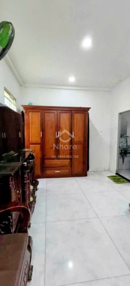 Nhà Tân Phú – Lê Cảnh Tuân, 3 tầng ở ngay – KD đa dạng, ngang hơn 5m – dài 18m – 12 tỷ.