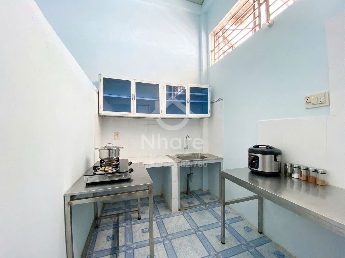 Nhà Tân Phú – Nguyễn Sơn, ở ngay – KD đa dạng – ngang hơn 4m – dài 24m – hơn 10 tỷ nhẹ.