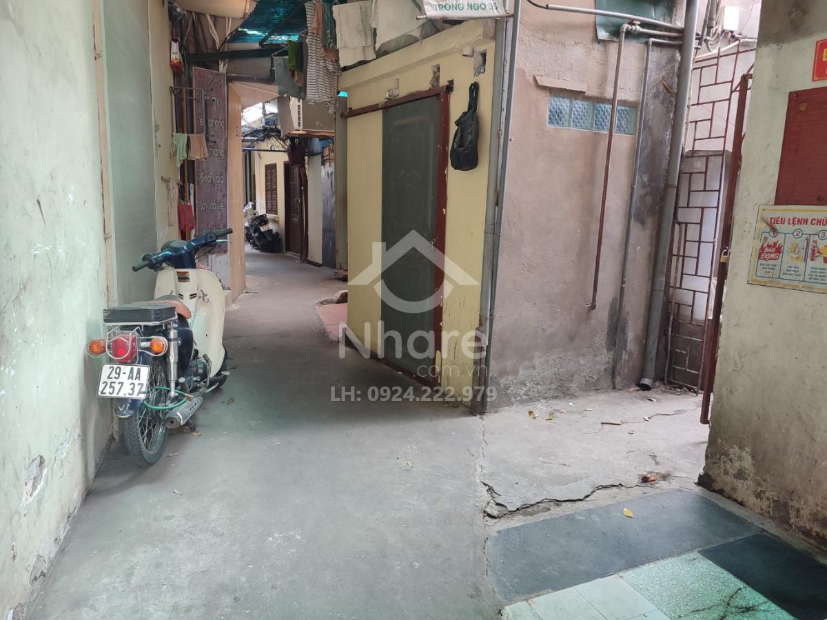 Bán đất khu Nhà Chung, Hoàn Kiếm 45m2, 16 tỷ