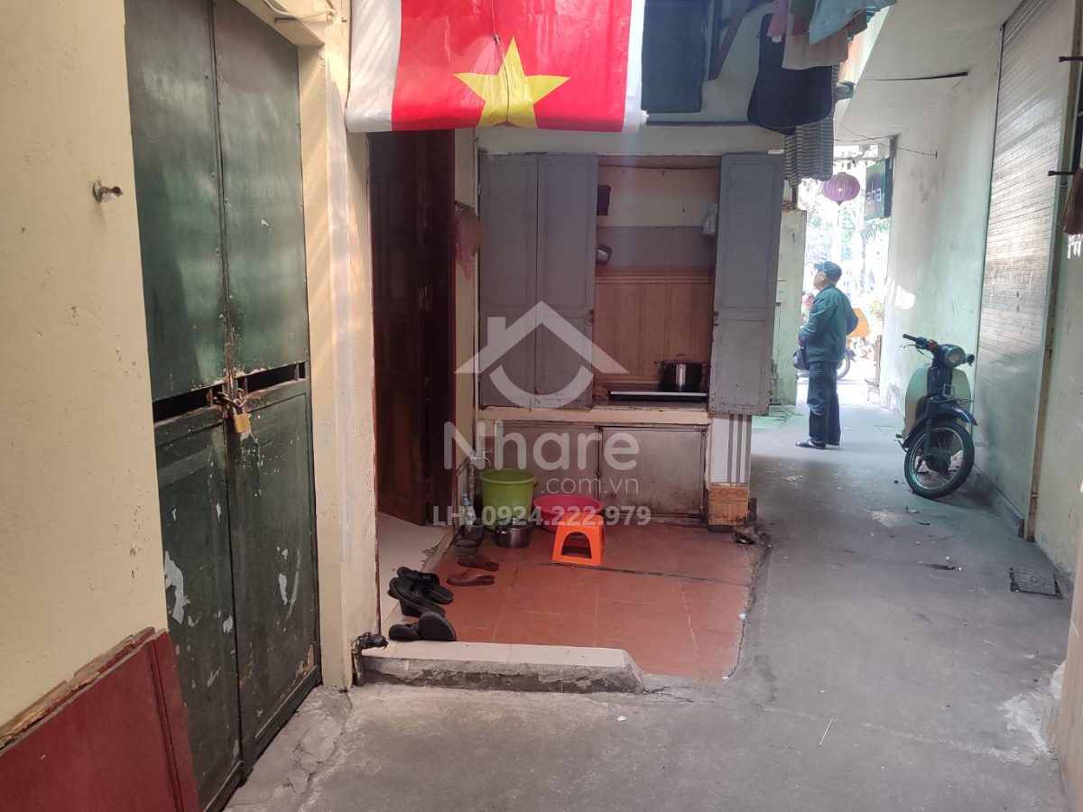 Bán đất khu Nhà Chung, Hoàn Kiếm 45m2, 16 tỷ