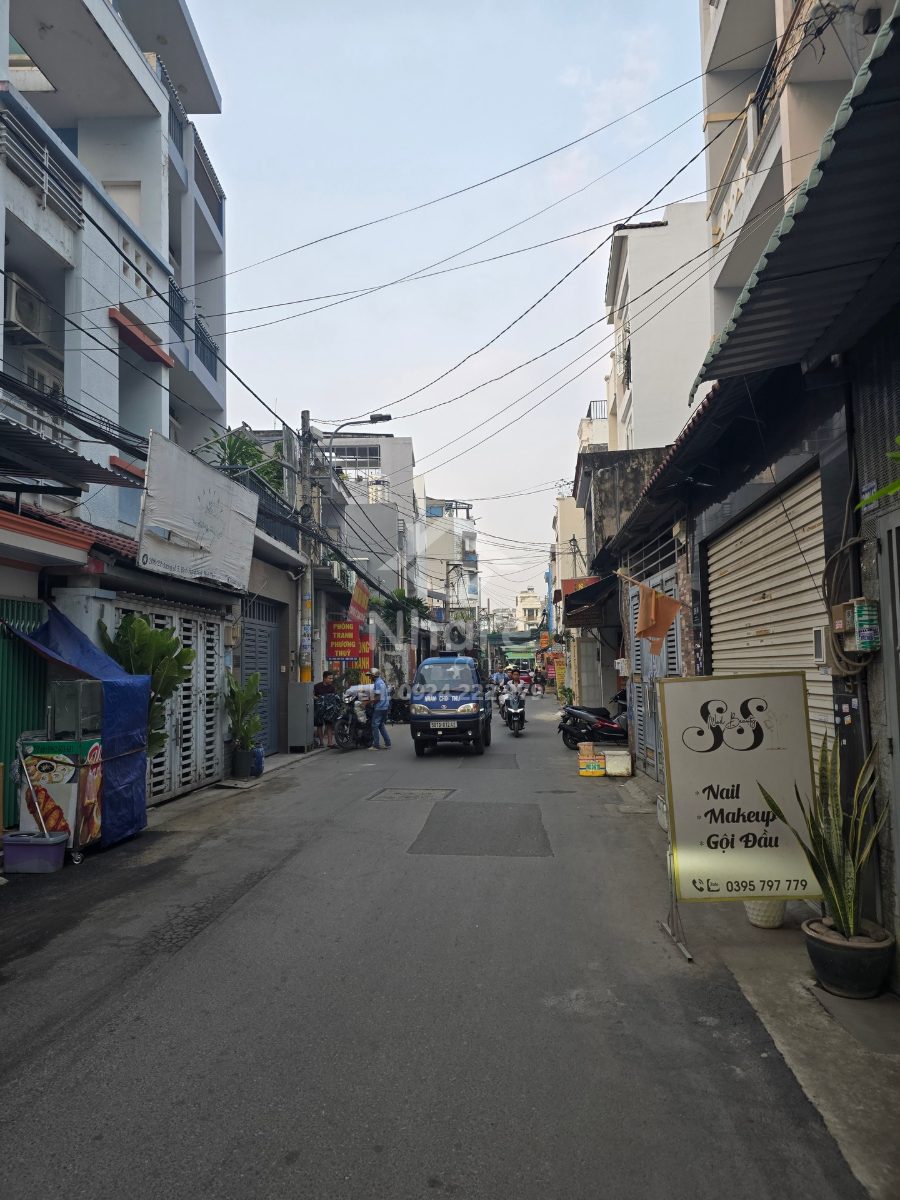 Bán nhà Bình Hưng Hòa, gần AEON Tân Phú 4×13,5m, 8,2 tỷ