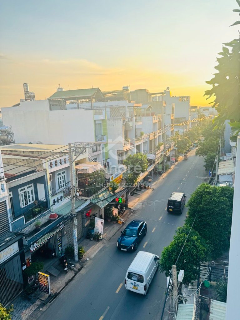 Bán nhà Bình Hưng Hòa, gần AEON Tân Phú 4x23m, 12,9 tỷ
