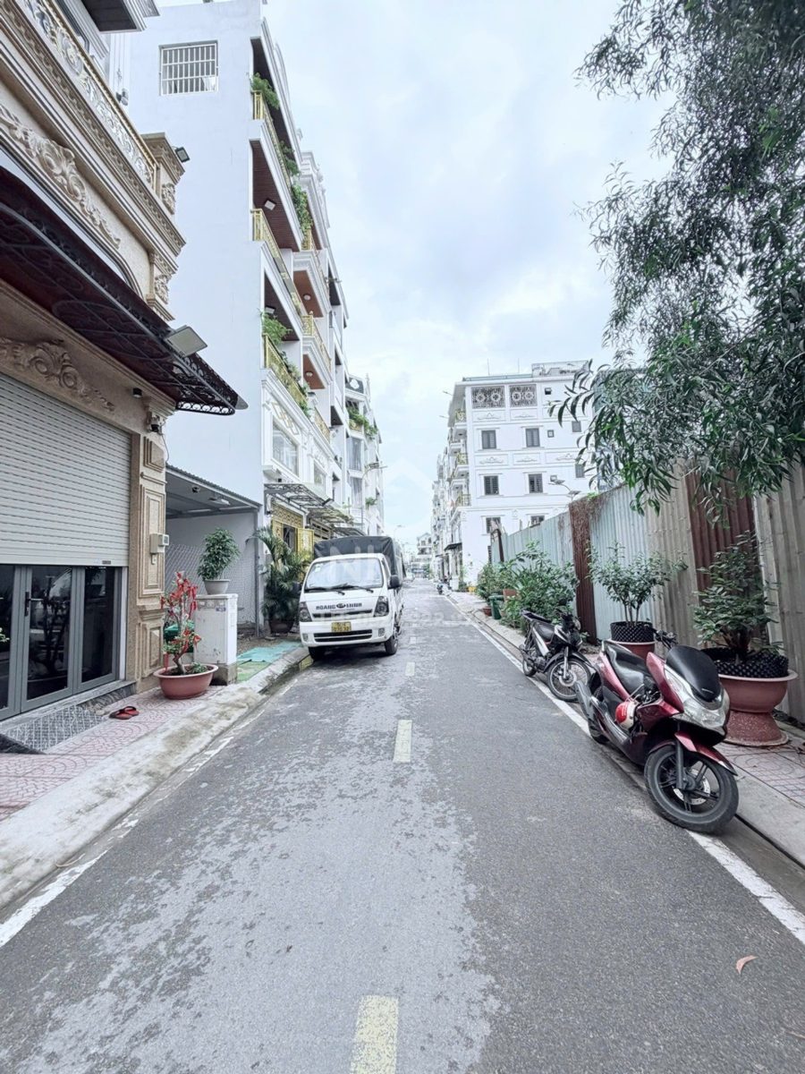 Bán nhà Lê Văn Quới 4,7×13,5m lô góc, 14 tỷ