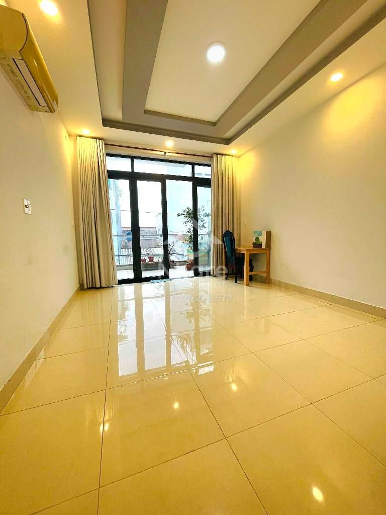 Bán nhà Lô Tư 4x16m, 9,7 tỷ