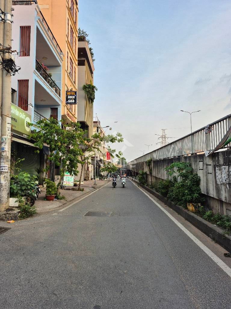 Bán nhà mặt tiền Lê Trọng Tấn 5x20m, 14,3 tỷ