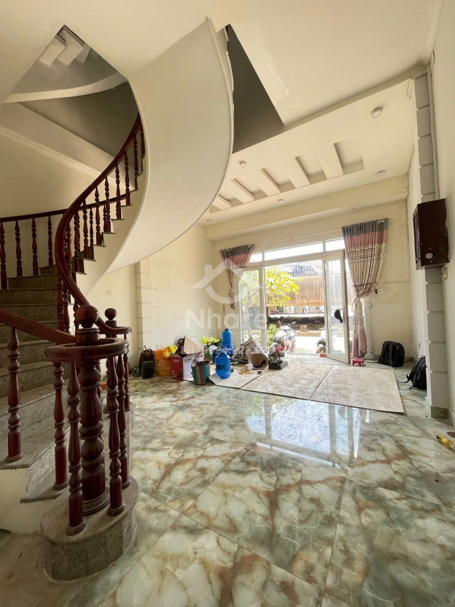 Bán nhà mặt tiền Lê Trọng Tấn 5x22m, 16 tỷ
