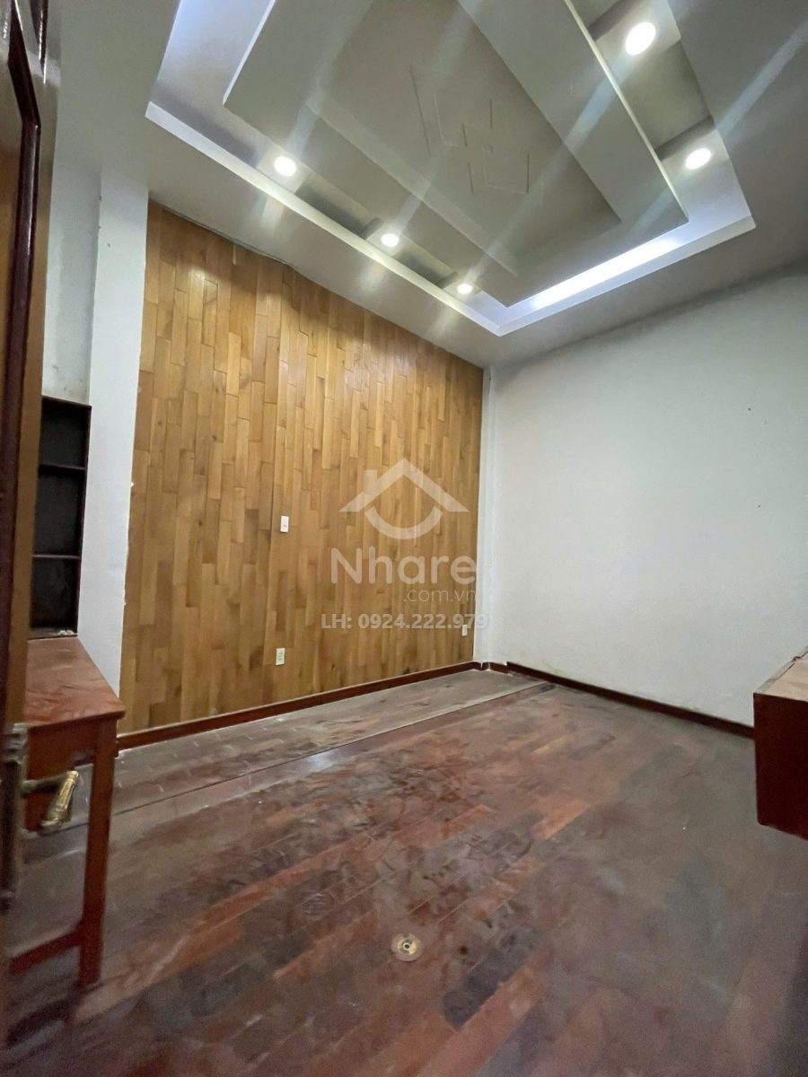 Bán nhà mặt tiền Lê Trọng Tấn 5x22m, 16 tỷ