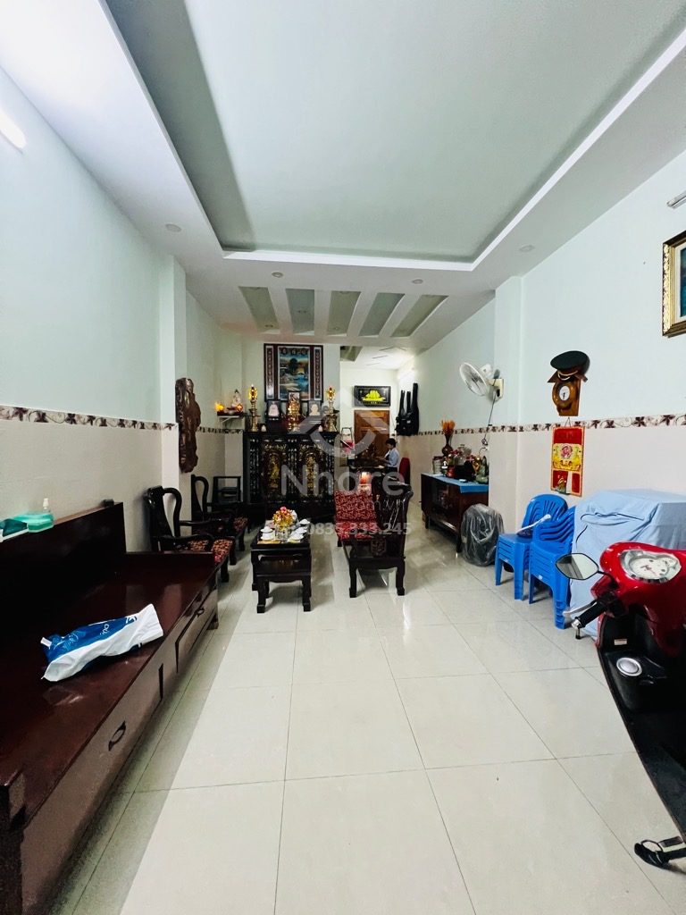 Căn hộ Lê Văn Quới 135m2 giá chỉ 12 tỷ