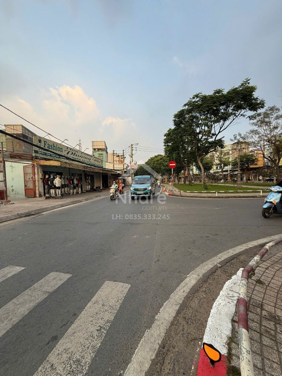 Đất Kênh Nước Đen mặt tiền giá nhỉnh 8 tỷ
