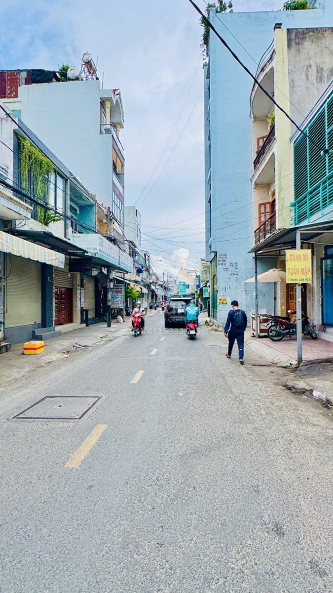 Nhà 2 tầng Bình Hưng Hòa gần công viên nhỉnh 4 tỷ