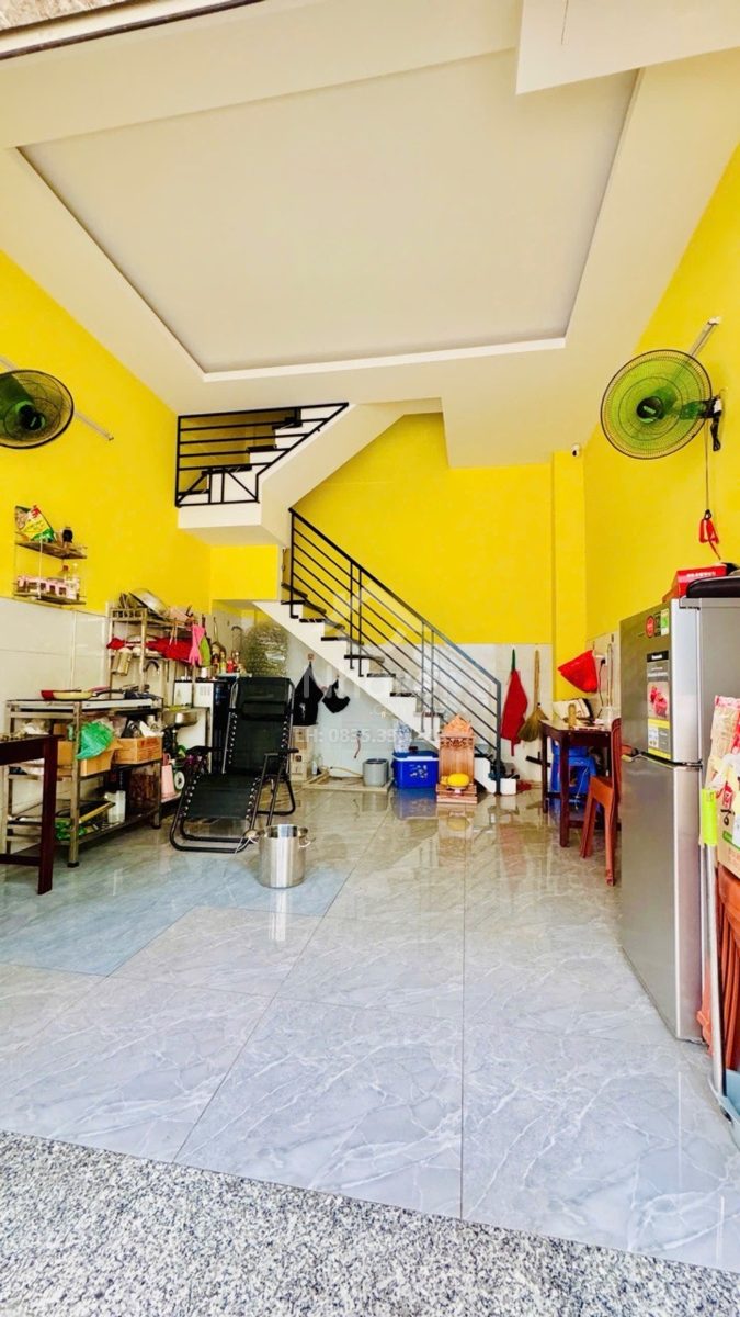 Nhà 2 tầng Bình Hưng Hòa gần công viên nhỉnh 4 tỷ
