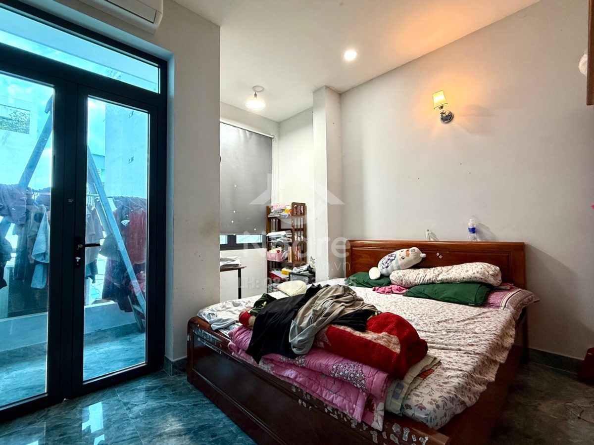 Nhà 3 tầng gần AEON Tân Phú giá nhỉnh 5 tỷ