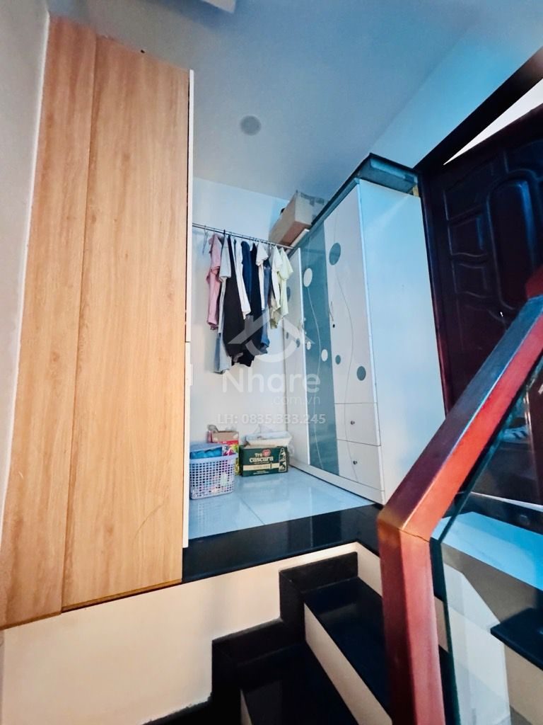 Nhà 3 tầng Khu Cầu Trắng xe hơi ngủ nhà nhỉnh 4 tỷ