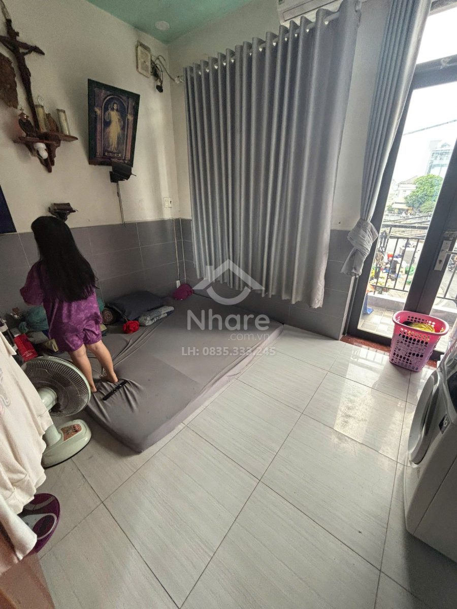 Nhà 4 tầng Ấp Chiến Lược MTKD nhỉnh 12 tỷ