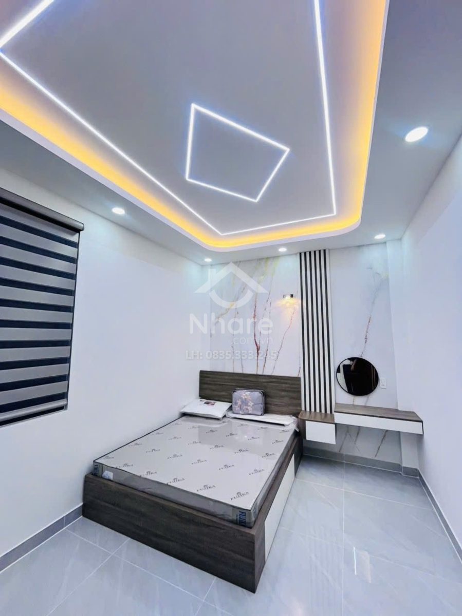Nhà 4 tầng Khu Lê Văn Quới ngang 5m nhỉnh 8 tỷ