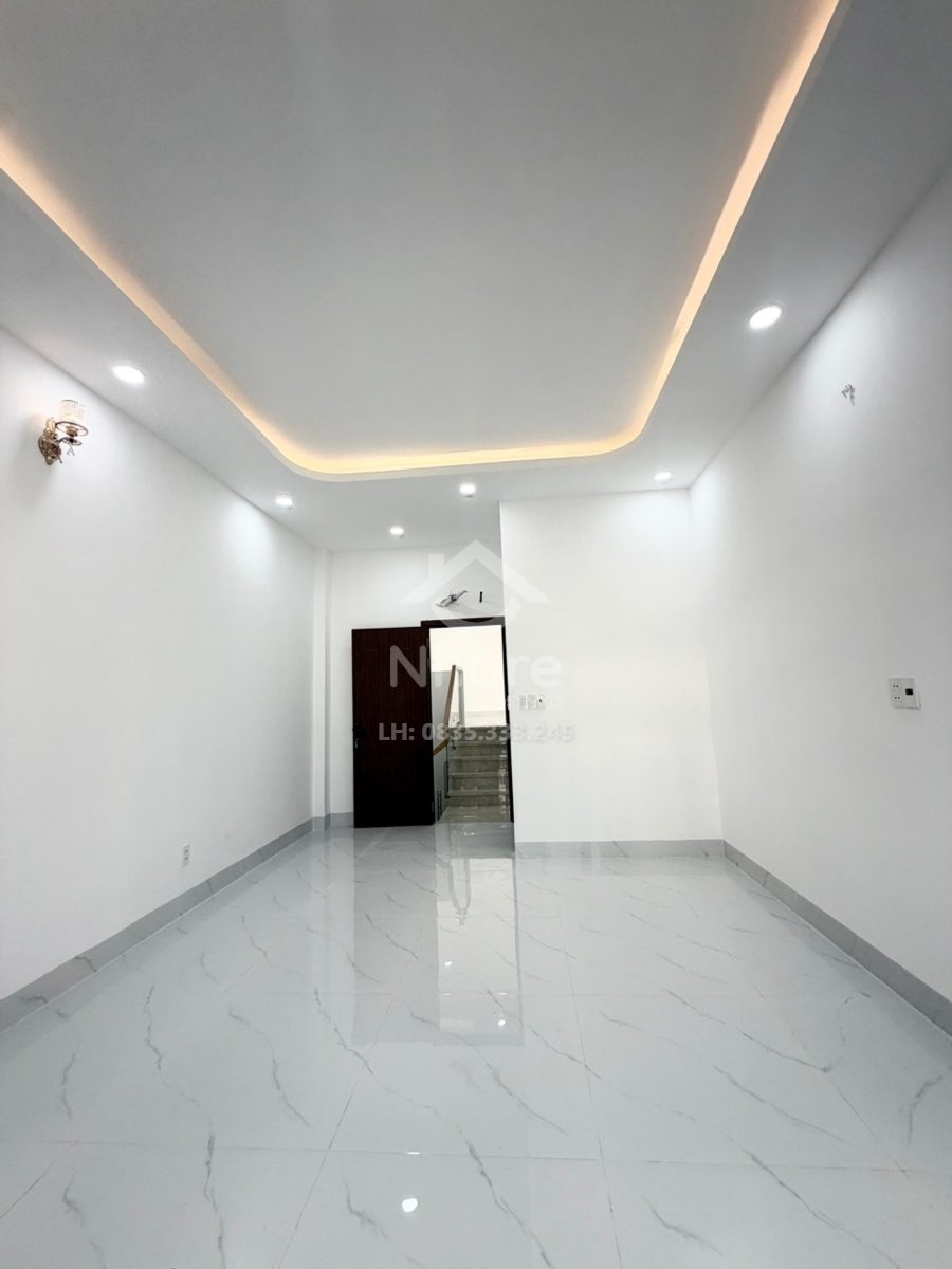 Nhà 5 tầng Hương Lộ 3 thang máy nhỉnh 10 tỷ