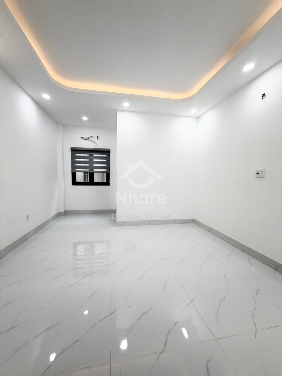 Nhà 5 tầng Hương Lộ 3 thang máy nhỉnh 10 tỷ