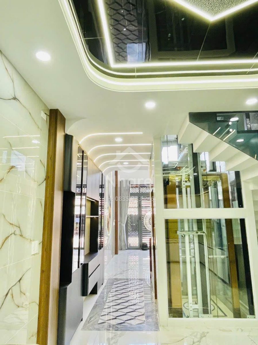 Nhà 6 tầng Ấp Chiến Lược thang máy nhỉnh 12 tỷ