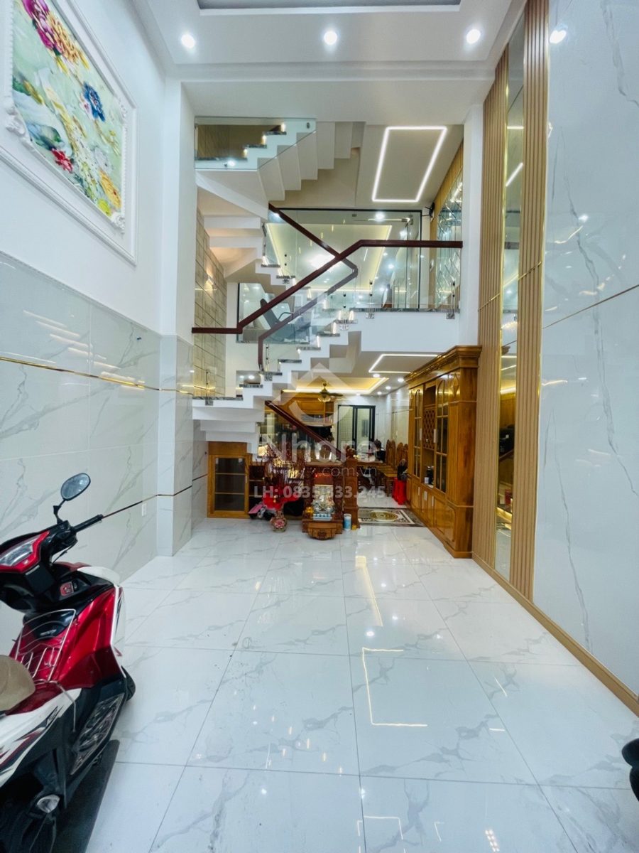 Nhà Lê Văn Quới 5 tầng HXH giá nhỉnh 8 tỷ