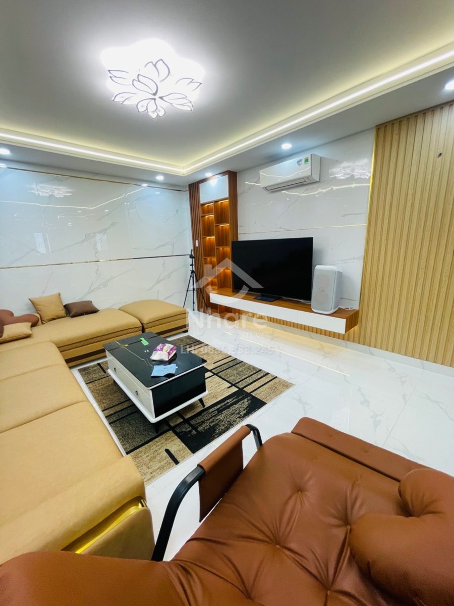 Nhà Lê Văn Quới 5 tầng HXH giá nhỉnh 8 tỷ