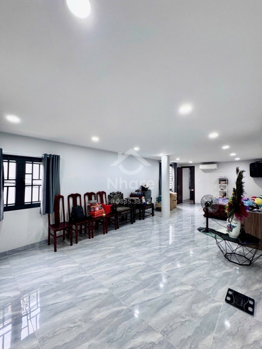 Nhà mới 4 tầng gần AEON Tân Phú nhỉnh 9 tỷ