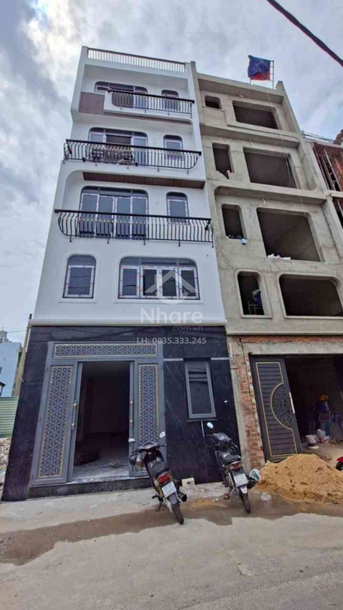 Nhà mới 5 tầng Kênh Nước Đen ngang 5m nhỉnh 8 tỷ
