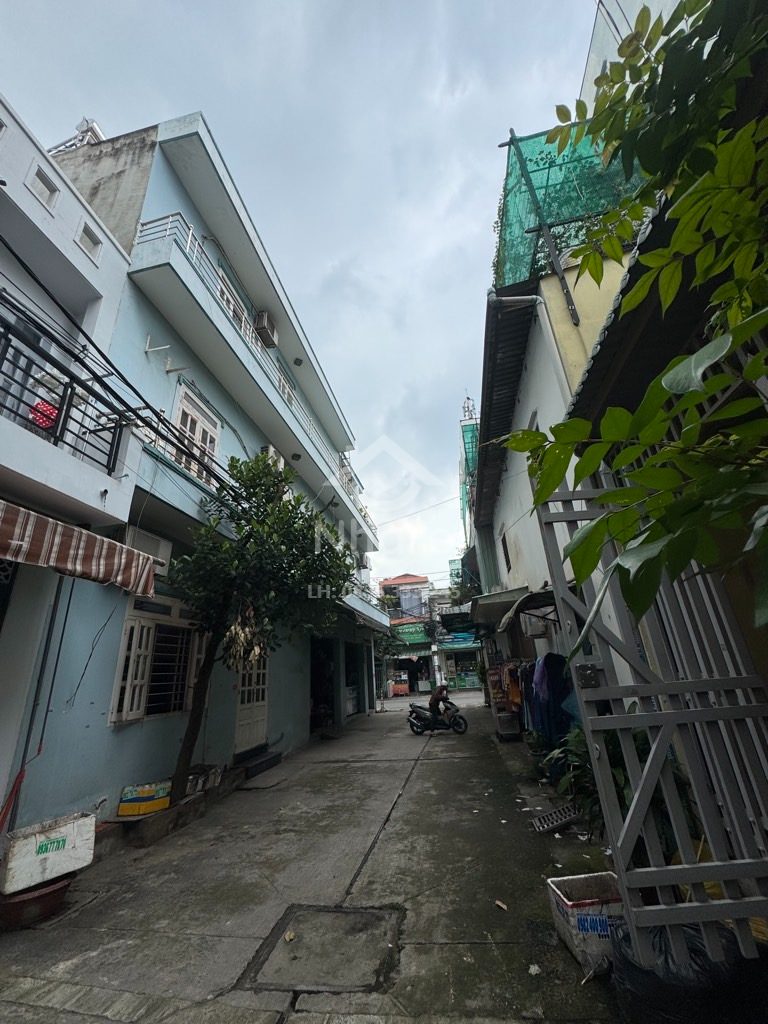 Nhà MTKD gần AEON Tân Phú lô góc nhỉnh 10 tỷ