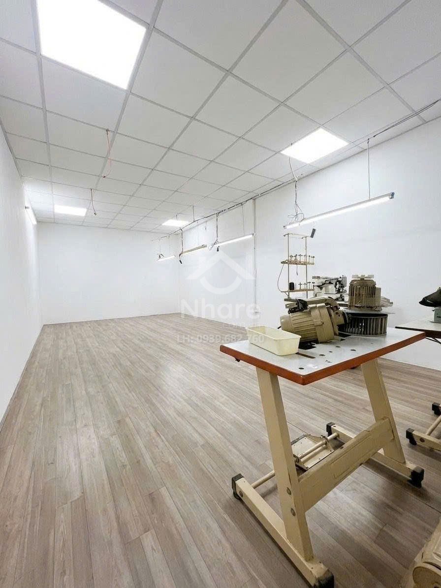 Nhà Tân Bình – Nguyễn Hồng Đào, 2 tầng ở ngay – KD, ngang gần 4m – dài 20m – 11 tỷ
