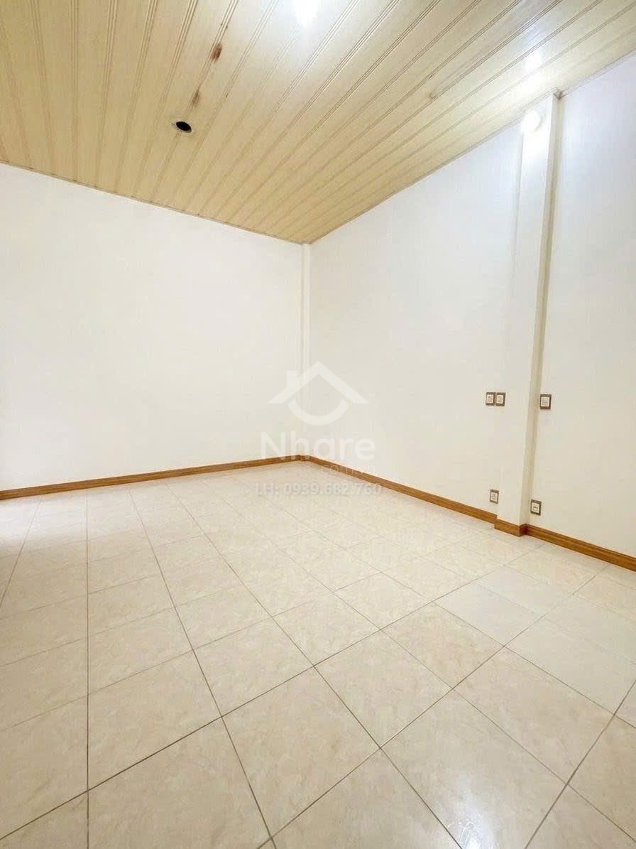 Nhà Tân Bình – Nguyễn Hồng Đào, 2 tầng ở ngay – KD, ngang gần 5m – 76m2 – hơn 4 tỷ nhẹ