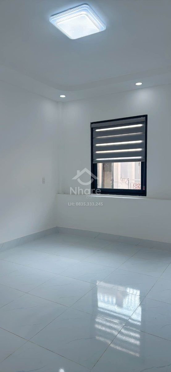 Nhà Tân Kỳ Tân Quý 4 tầng 6PN nhỉnh 9 tỷ
