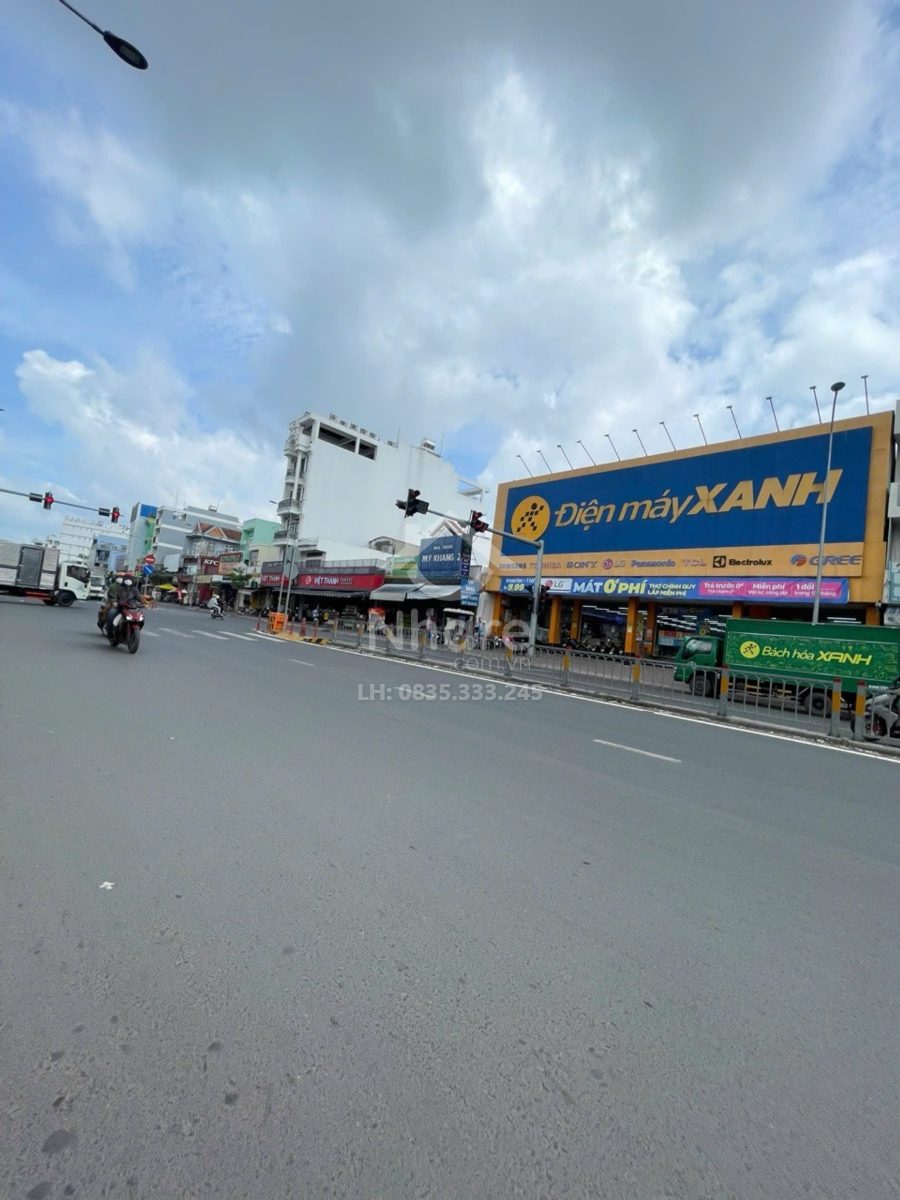 Nhà Tân Kỳ Tân Quý 4 tầng giá nhỉnh 7 tỷ