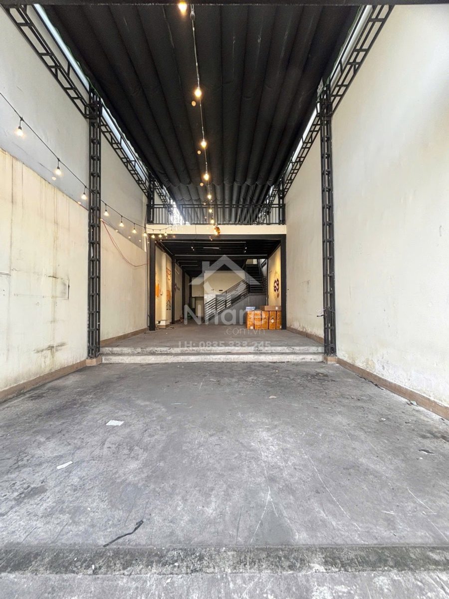 Nhà Tân Kỳ Tân Quý 6x25m giá nhỉnh 24 tỷ