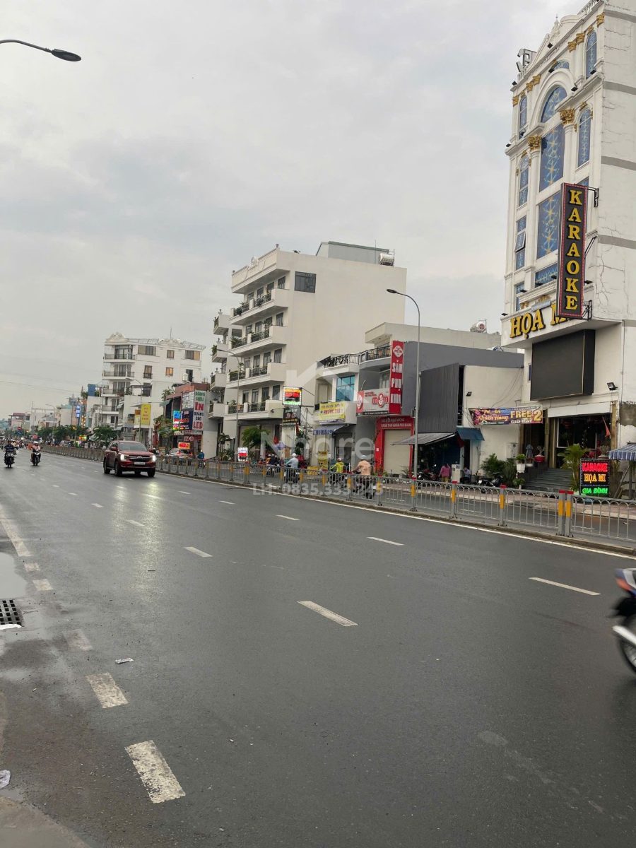 Nhà Tân Kỳ Tân Quý ngang 6.2m giá nhỉnh 24 tỷ
