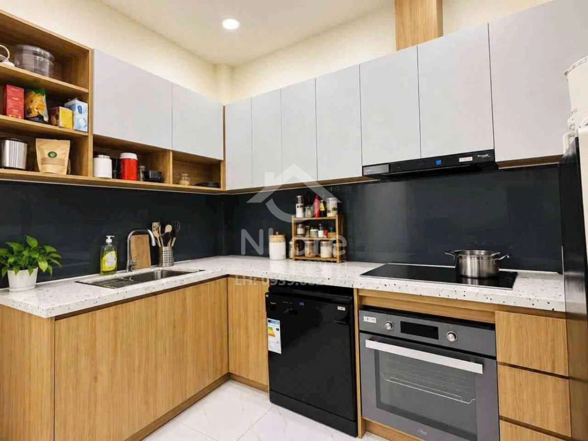 Nhà Tân Phú ngay Âu Cơ – Tân Thành, 2 tầng ở ngay – KD – ngang gần 4m – 58m2 – hơn 4 tỷ