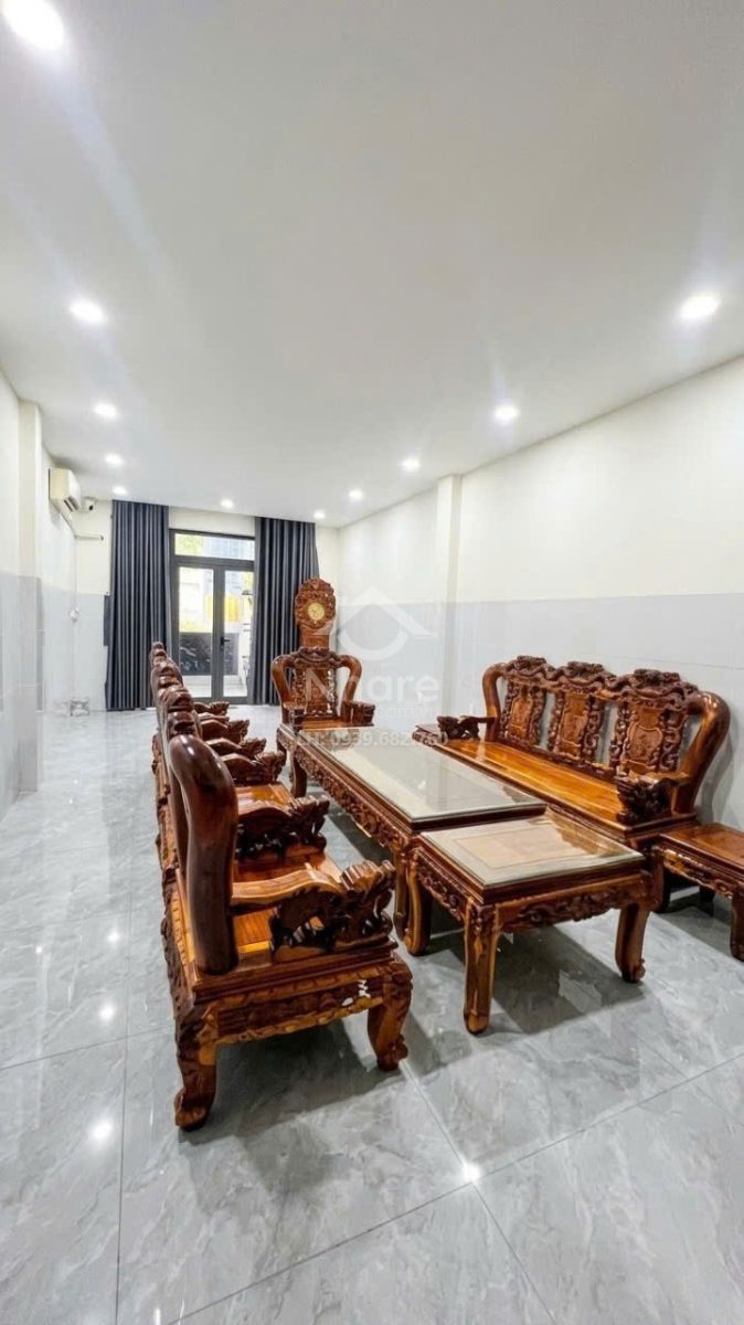 Nhà Tân Phú – Tân Hương, 5 tầng ở ngay – KD đa dạng, ngang 4m – dài 22m – hơn 18 tỷ.